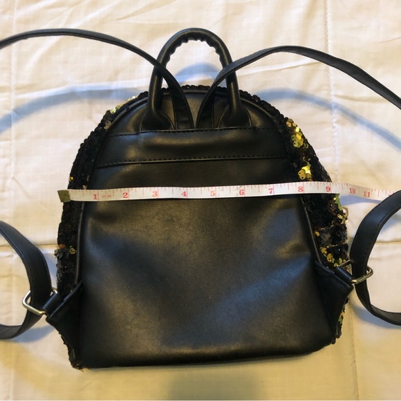 3/20$ L.A EXPRESS - Gold & Black Glitter Backpack - Picture 5 of 7